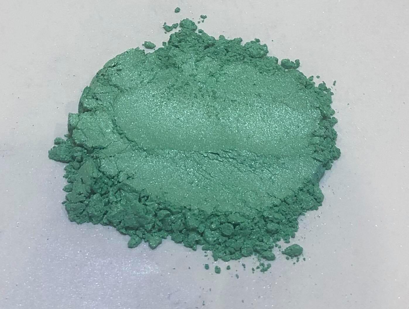 Mica 8437 Shimmer Green