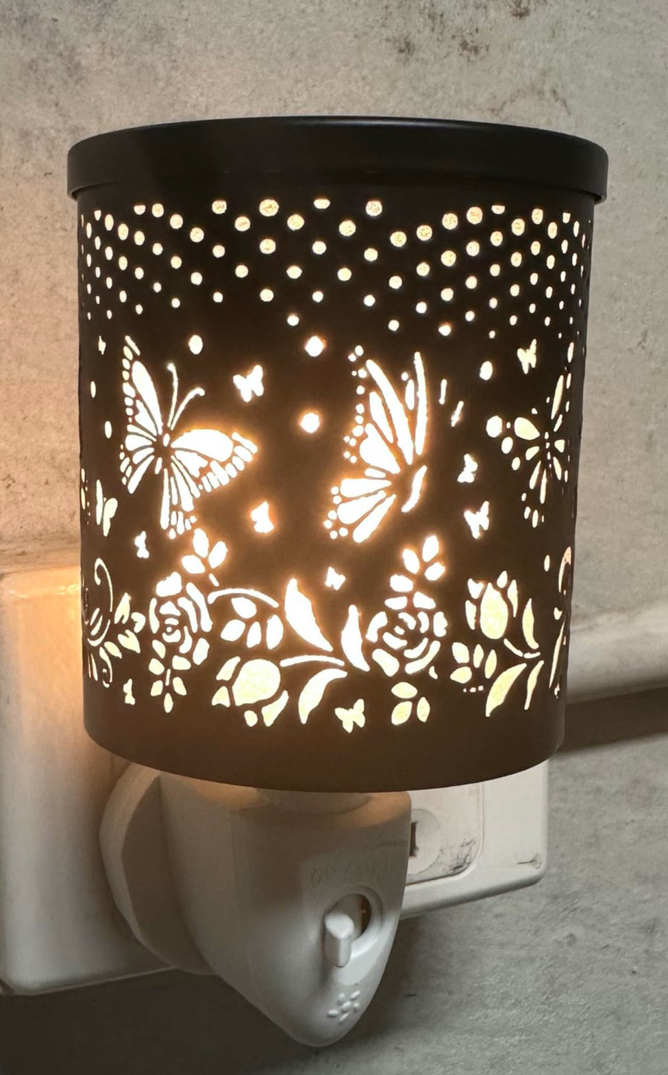 Butterfly Fields Plug In Black