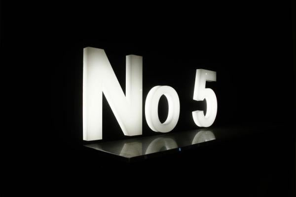 Chanel Five Type