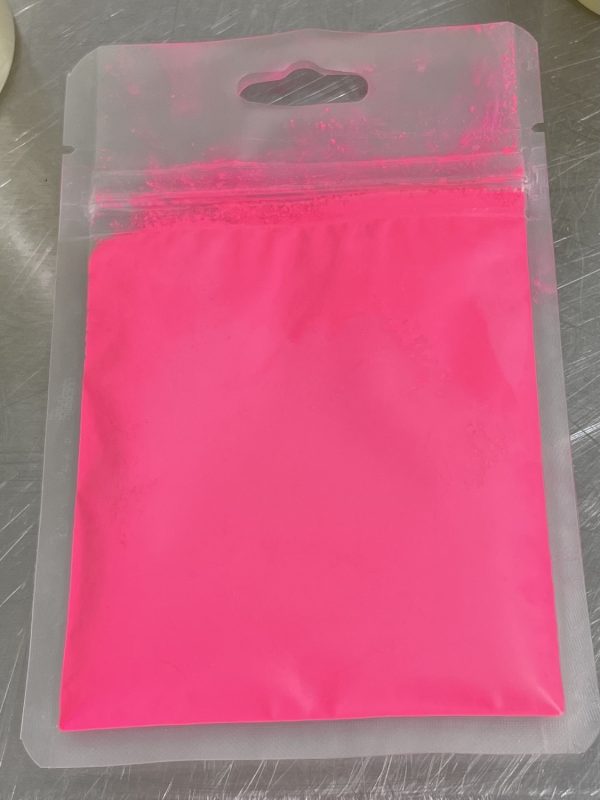 Neon Pink Mica hp18